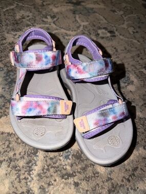Kids Purple Tie-Dye Strap Sandals - outdoor kids/bass pro shops